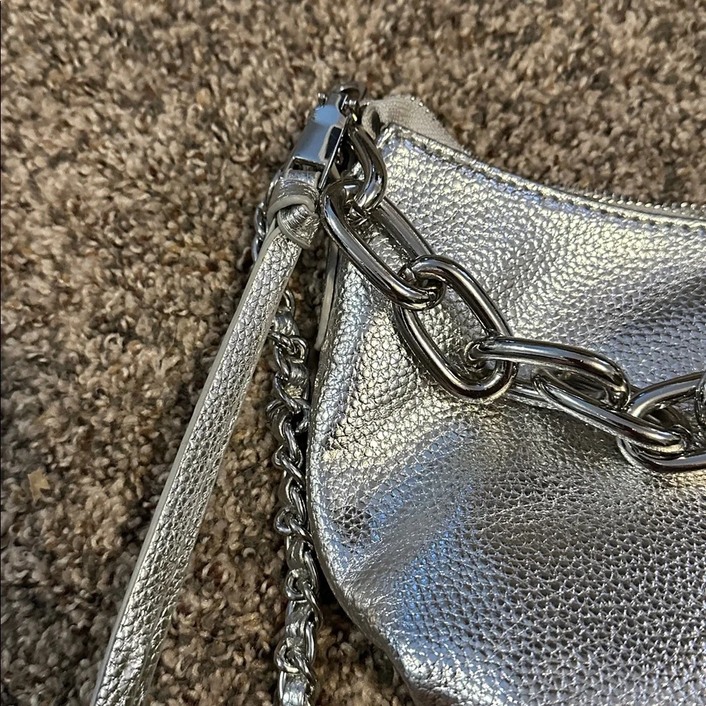 Urban Expressions Silver Chain Strap Women's Bag